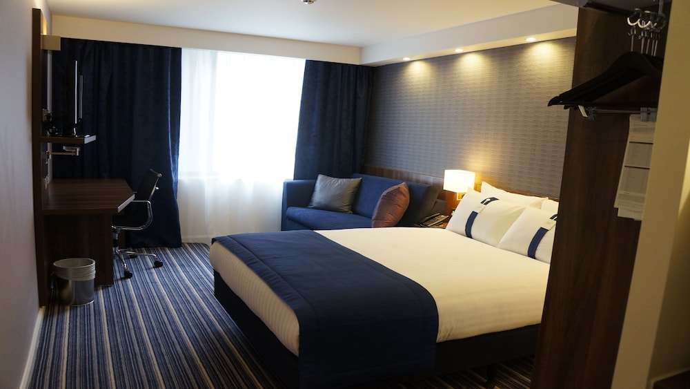 Premier Inn London Fulham 23/69
