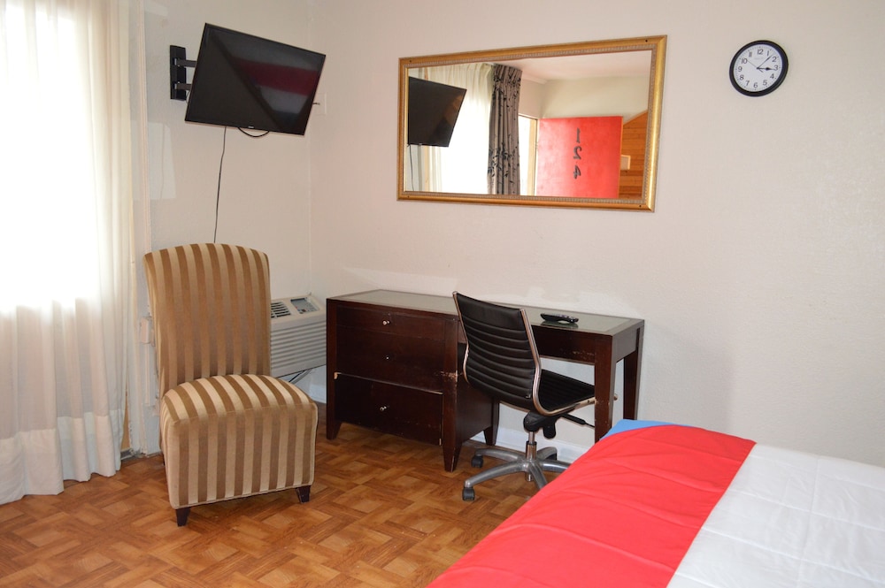 Hotel Houston, TX near Medical Center/NRG Stadium 22/39