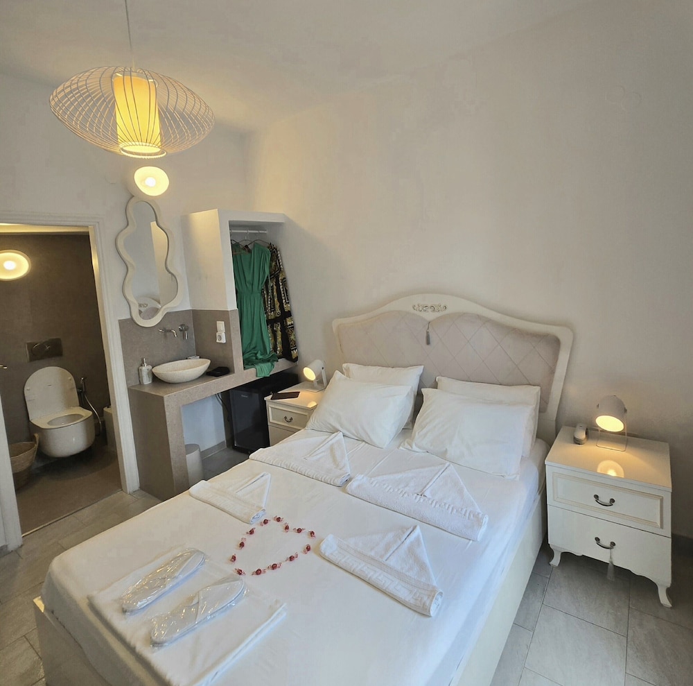 شقة بستة أسرّة بغرفتي نوم، Afrodite Hotel 6/10
