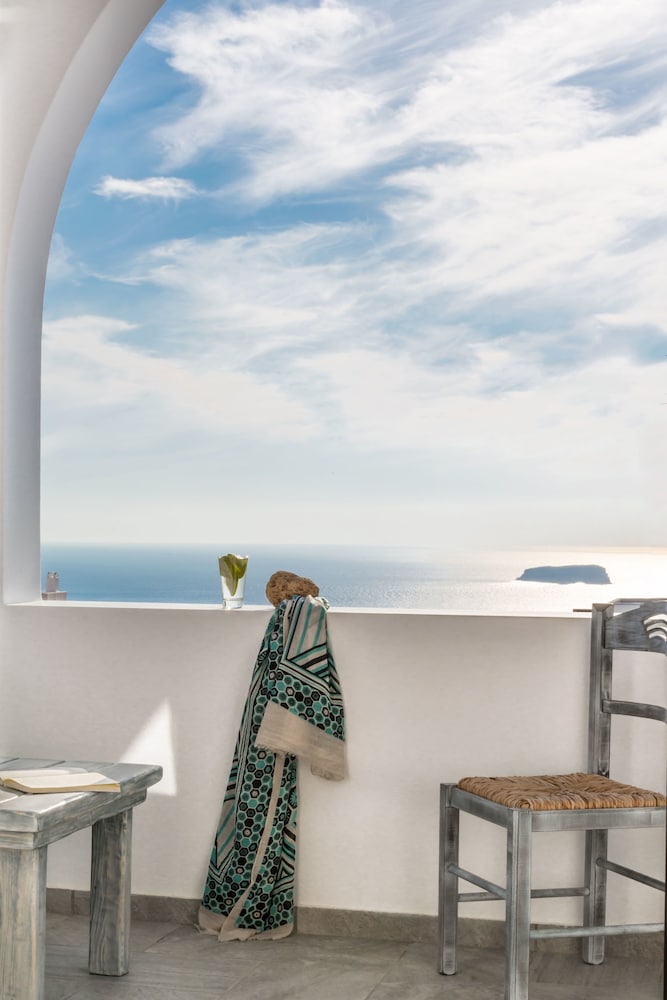 Aspronisi Luxury Villa 25/30