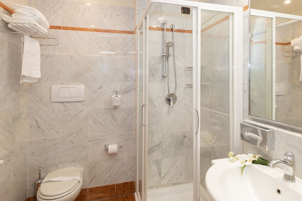 Hotel Adler Cavalieri 63/64