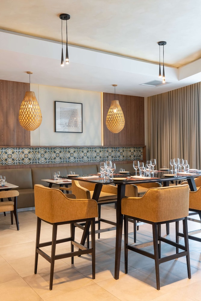 RADISSON BLU HOTEL & RESIDENCE, MAPUTO 63/80