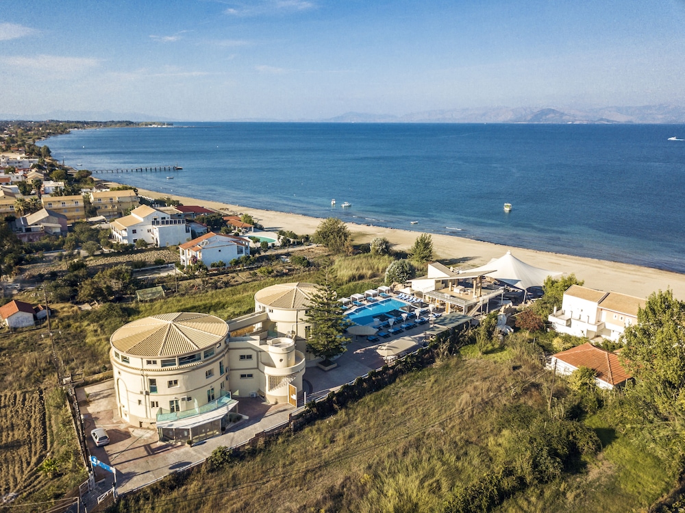 Island Beach Resort And Annex Adults Only 63/81