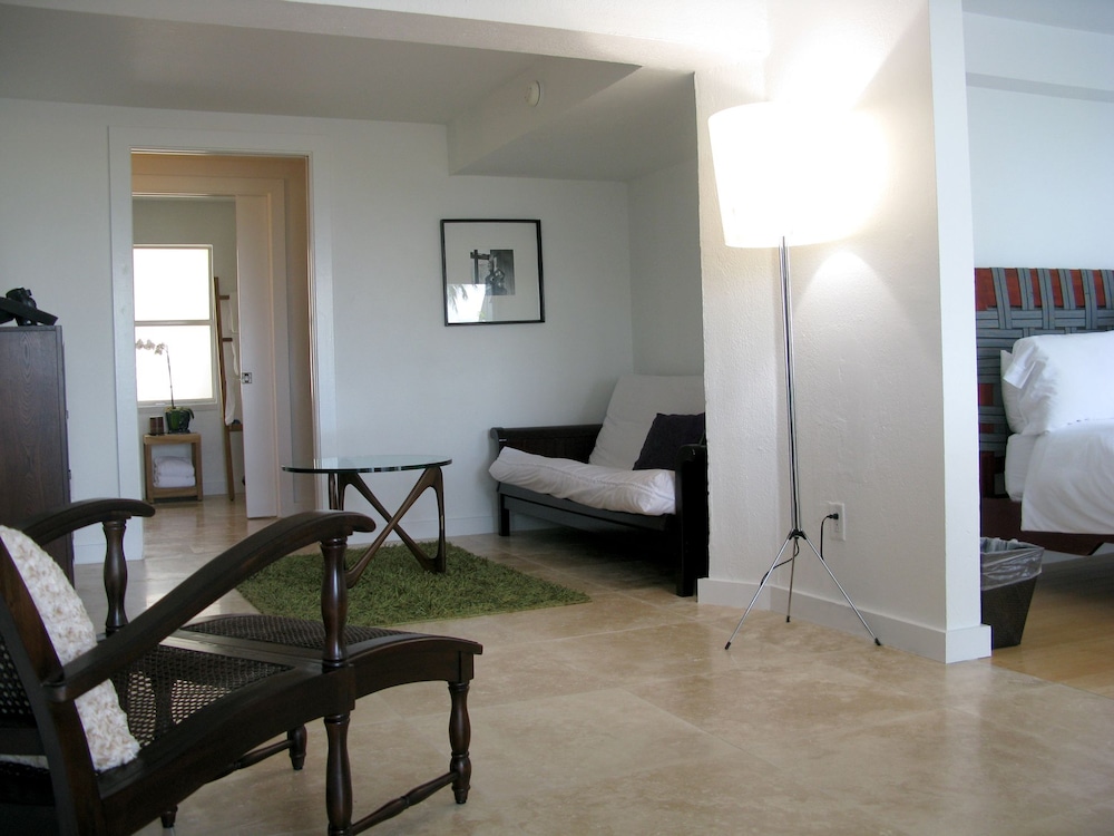Casa Morada 24/30