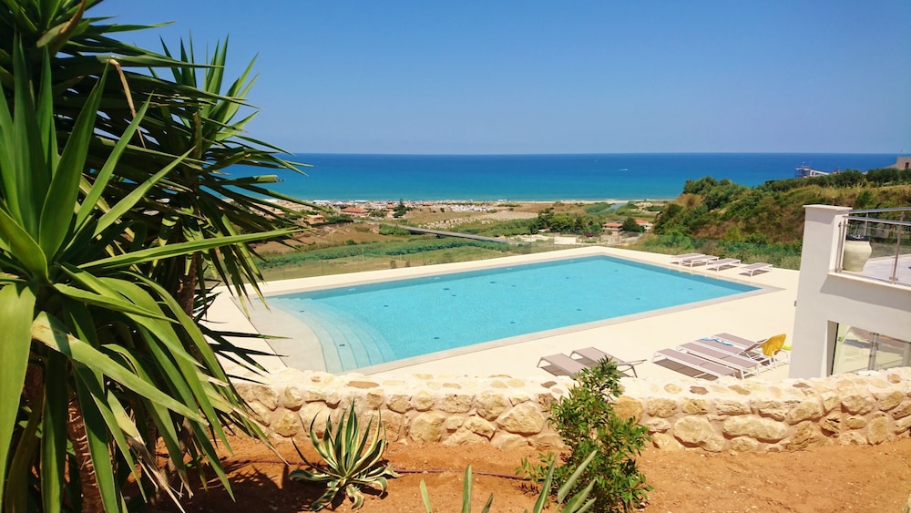 La Blanca Resort 42/50