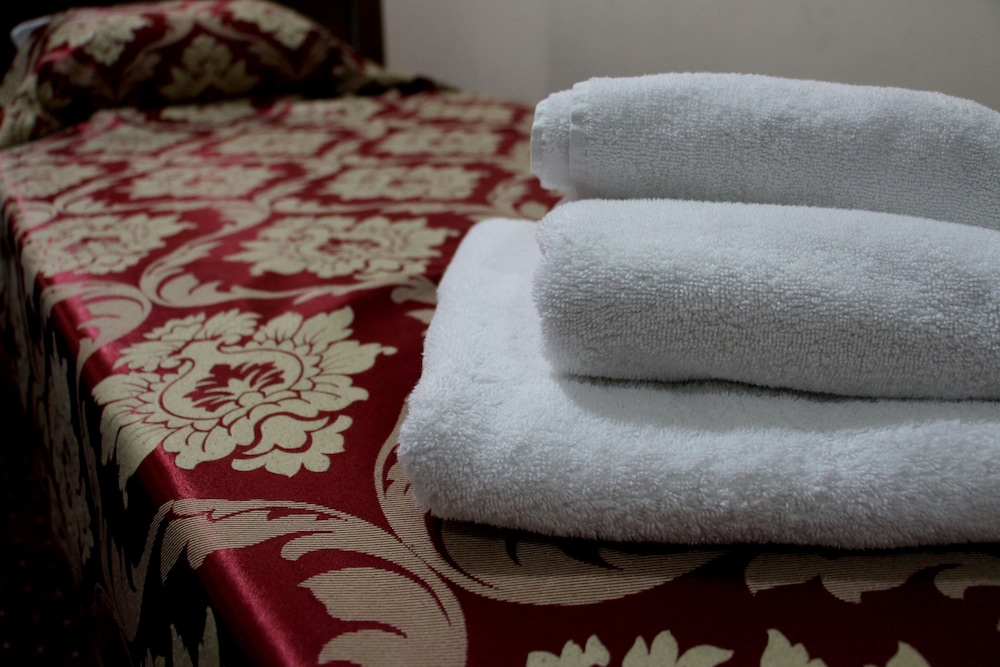 Rohat Hotel 24/43