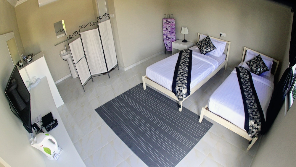 Cenang Langkawi House 14/23