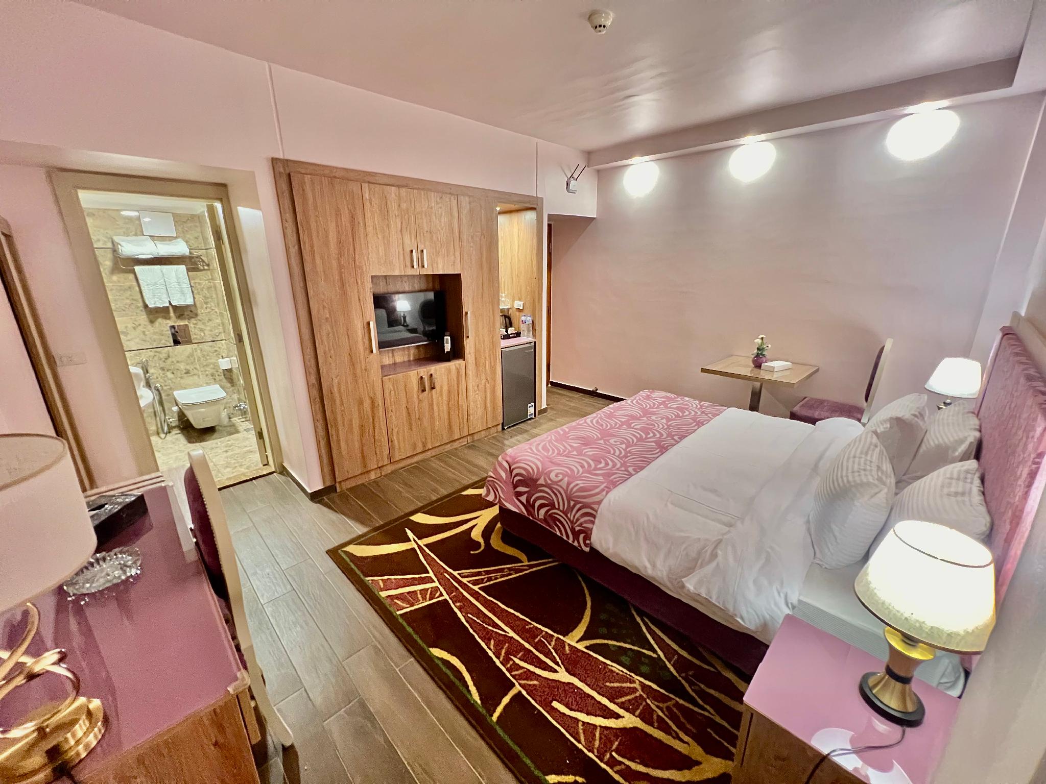 Superior, Twin Beds
