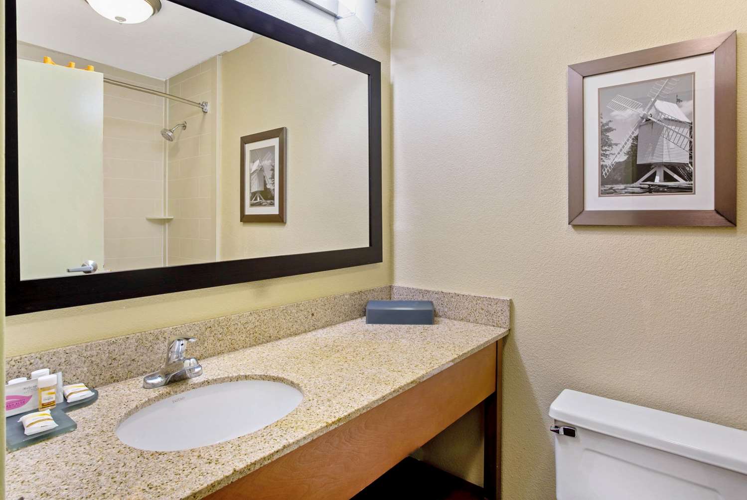 La Quinta Inn Williamsburg Historic Area 24/25