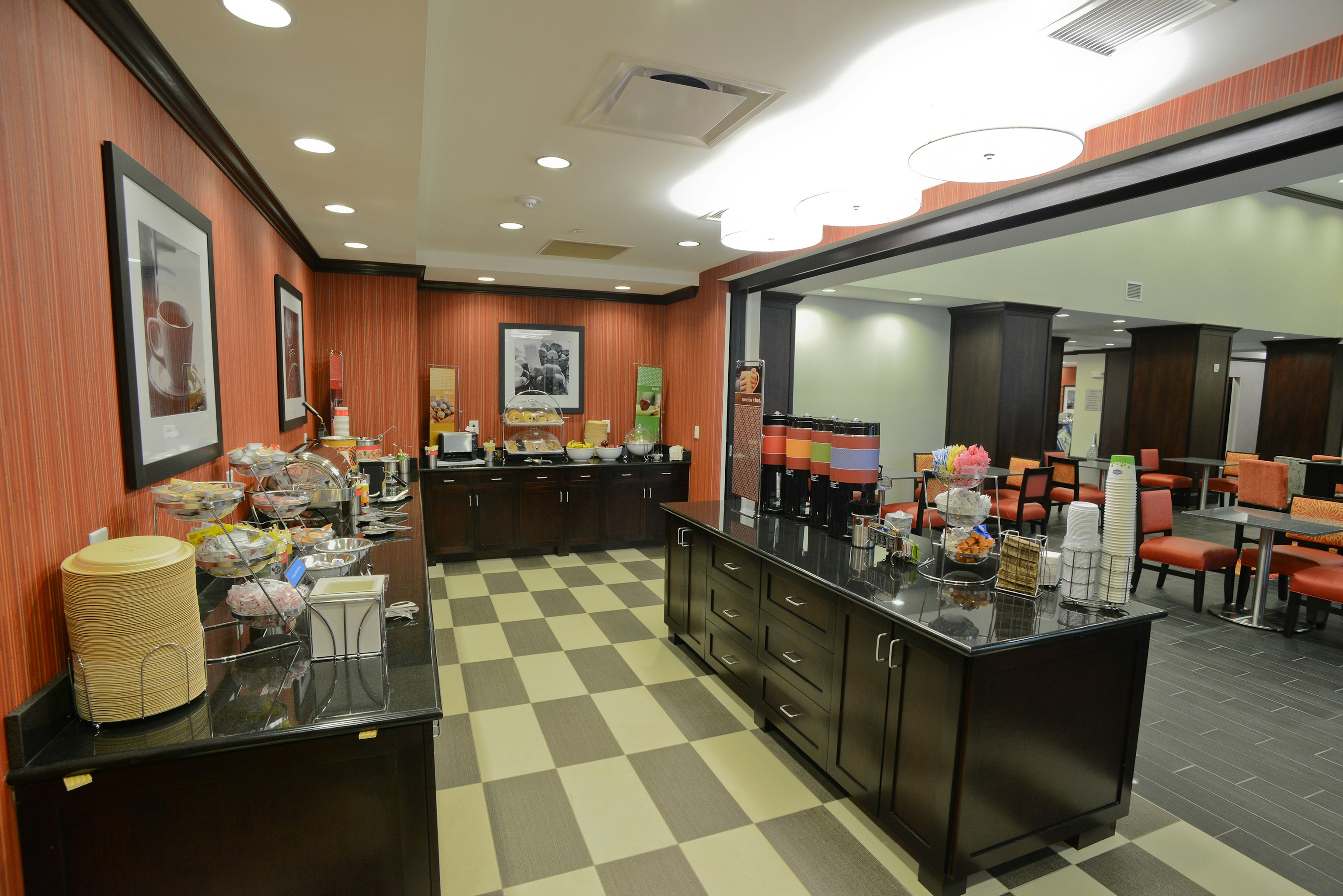 Lobby at HAMPTON INN AND SUITES ALBANY, ALBANY - GA
