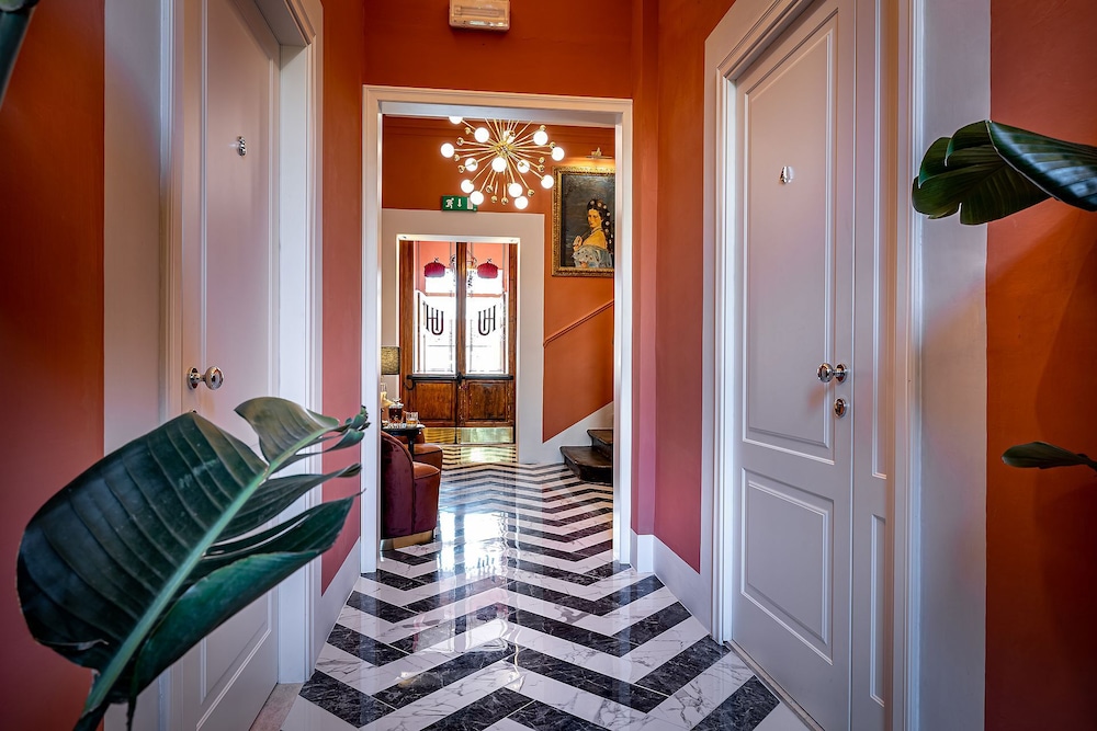 Hotel Ungherese 35/50