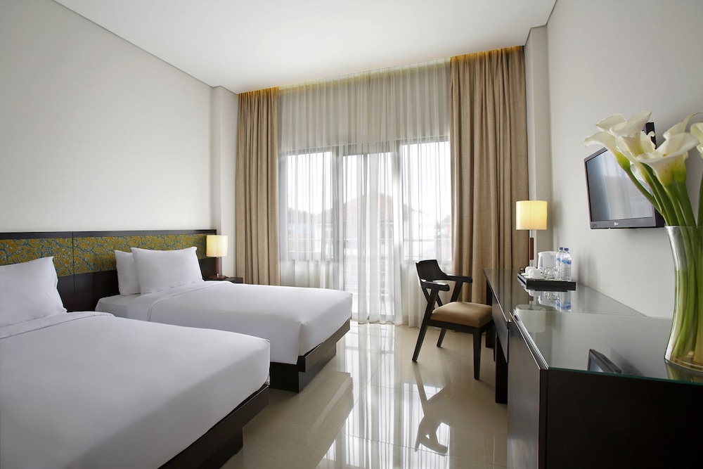 Hotel Surya Yudha Purwokerto (Ex. Hotel Santika Purwokerto) 4/35