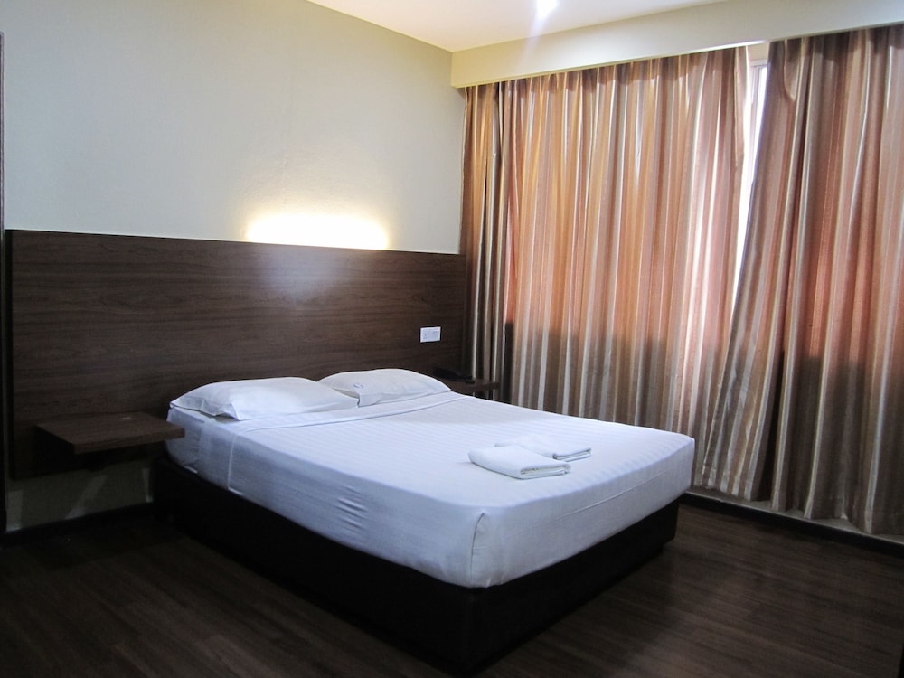 GARDEN INN 14/38