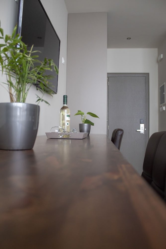 Pallada Athens Boutique Rooms and Apartments 31/43