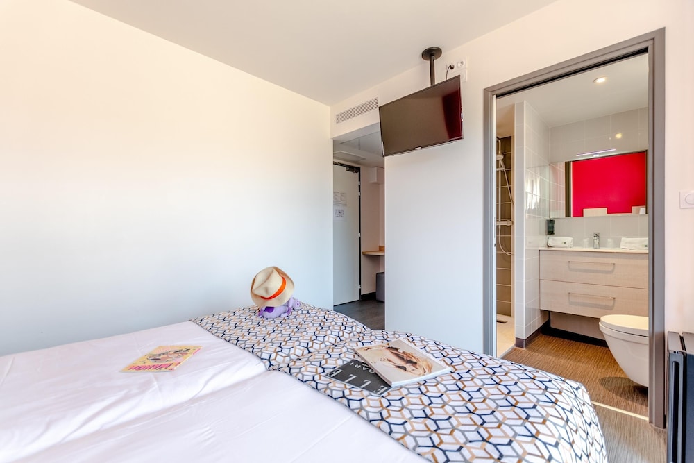 Sure Hotel by Best Western Saint-Raphael Le Dramont 5/48