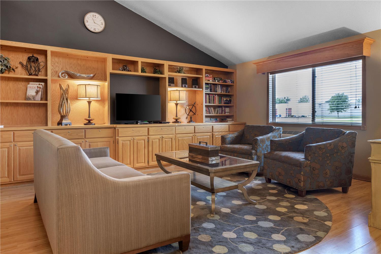 SureStay Plus Hotel by Best Western Litchfield 6/7