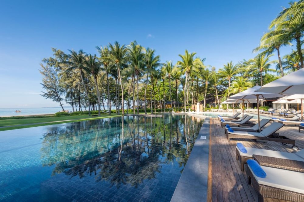 Dusit Thani Krabi Beach Resort 36/74