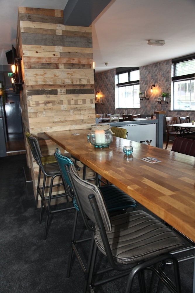 The Moseley Arms 42/49