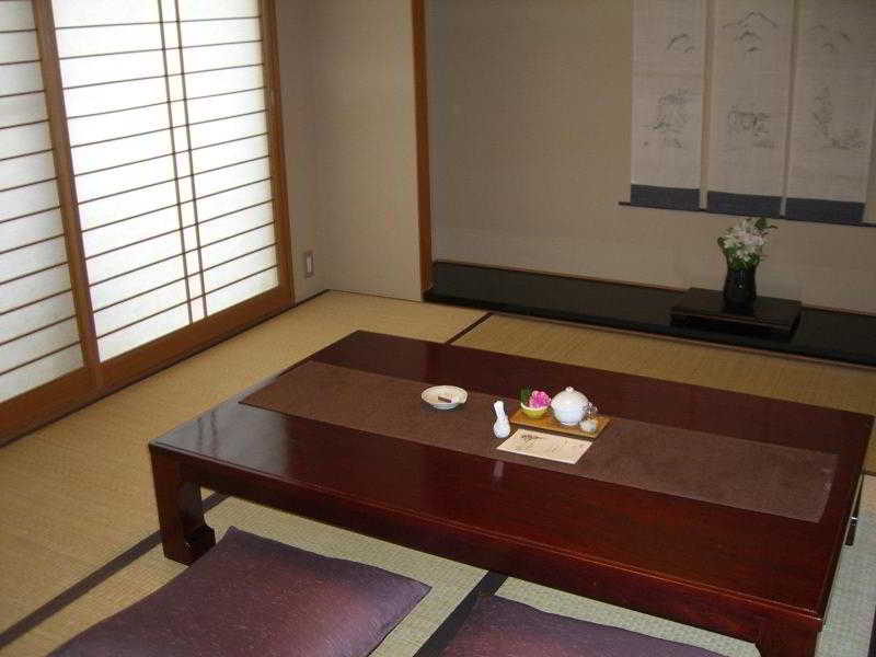 Yufuin Kahorinosato Hanamura (ex Hanamura) 17/26