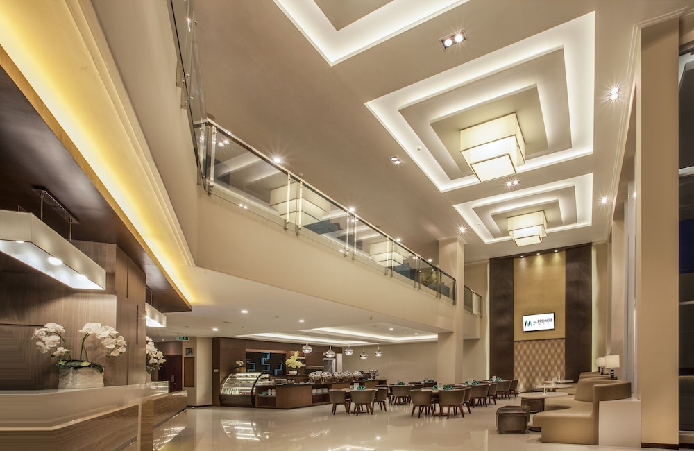 M Premiere Hotel 42/42