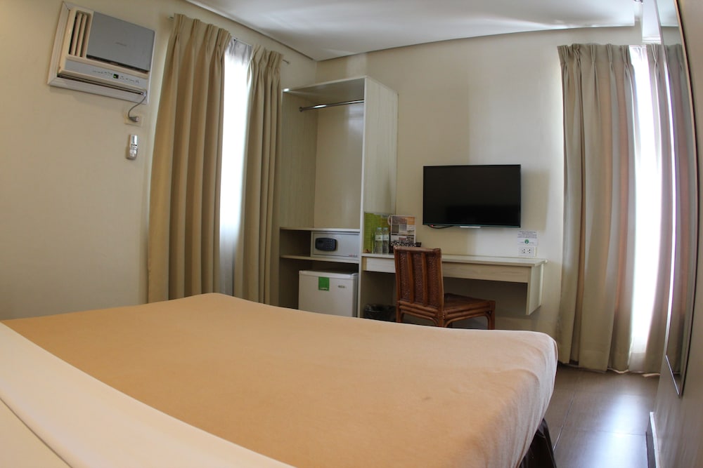 Cebu R Hotel Mabolo 21/54