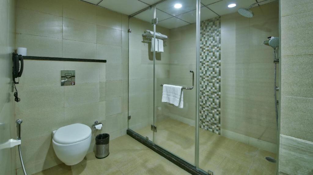 Polo Inn & Suites 25/31
