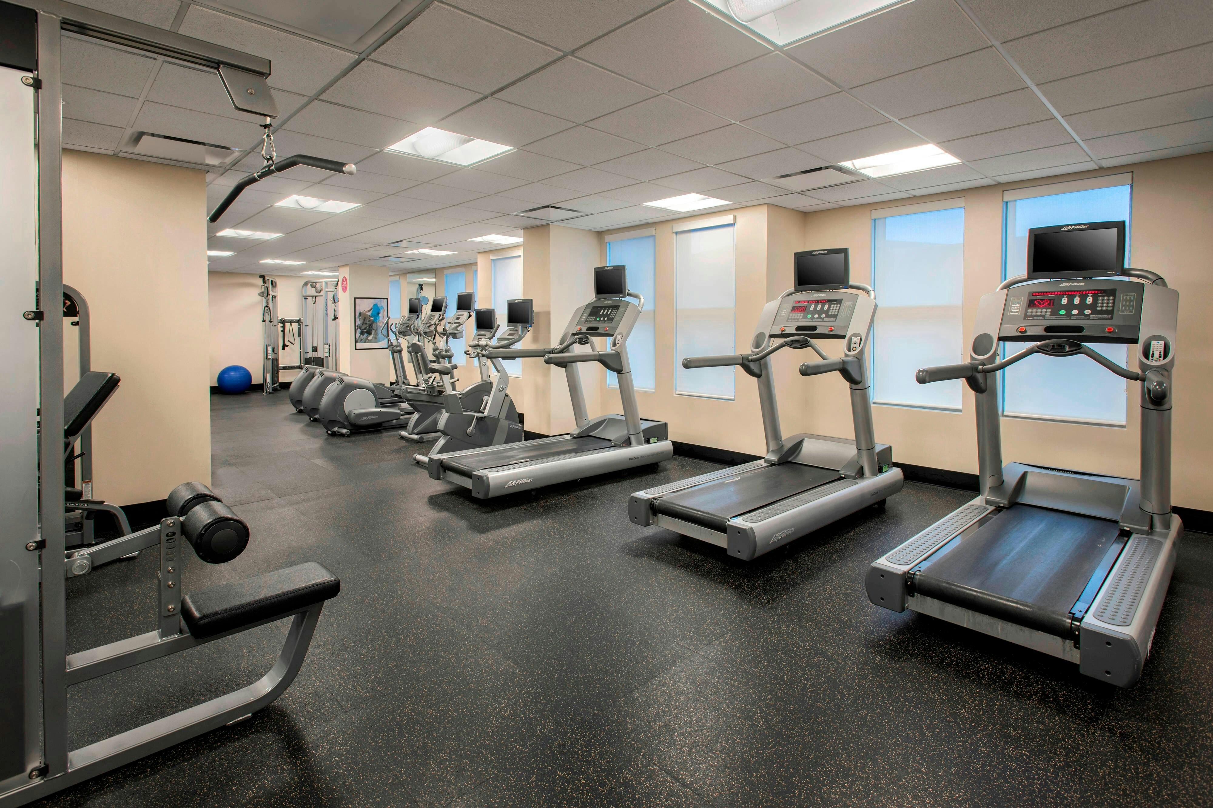 Residence Inn Alexandria Old Town South at Carlyle 4/15