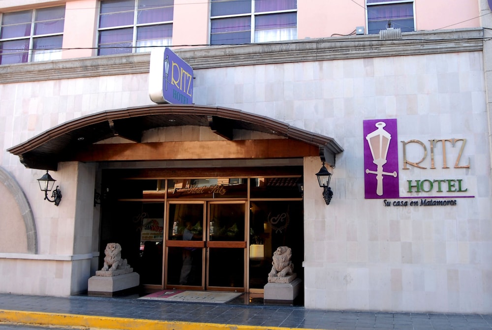 Hotel Ritz 1/31
