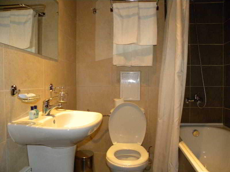 St Ivan Ski Spa 20/20