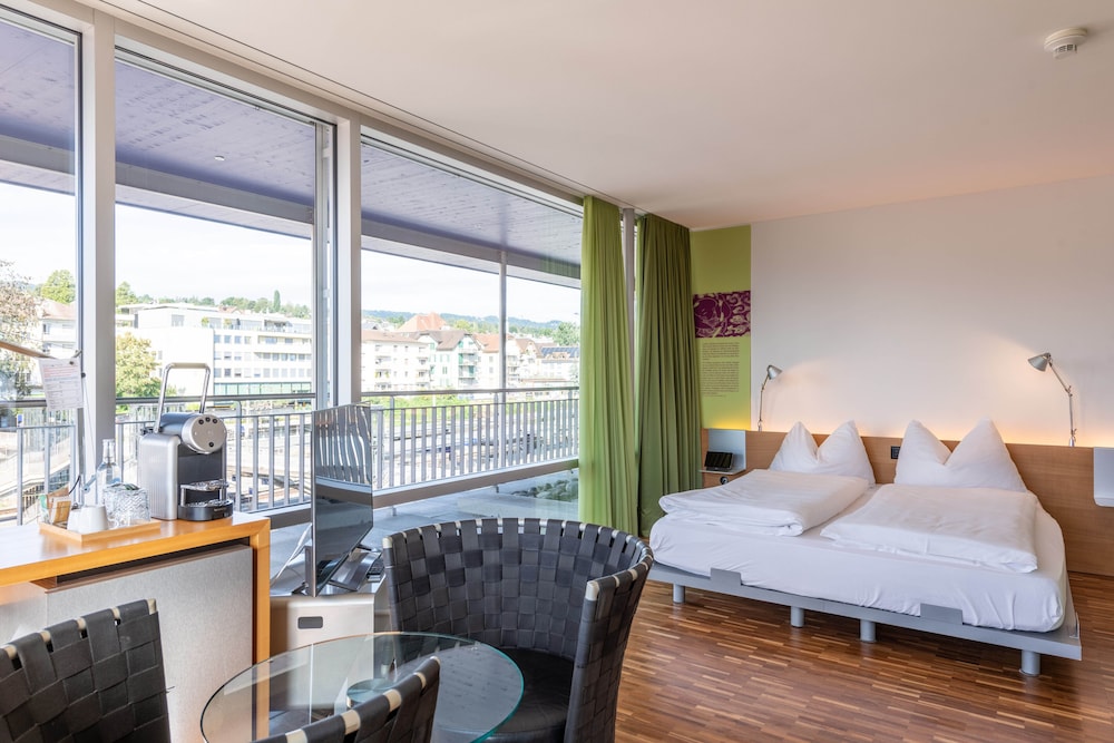 SEDARTIS SWISS QUALITY HOTEL 17/72