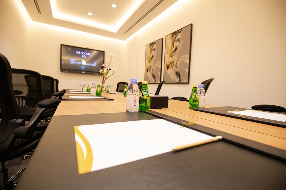 Rose Executive Hotel DWTC 21/33