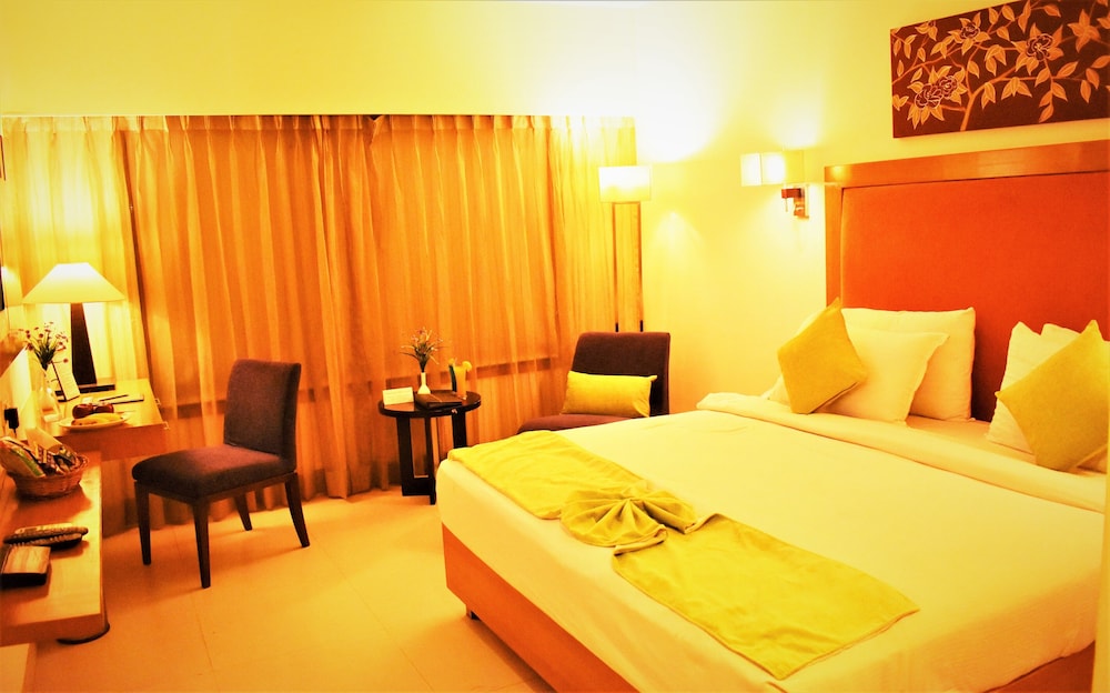 RNB SELECT BANJARA HILLS 8/45