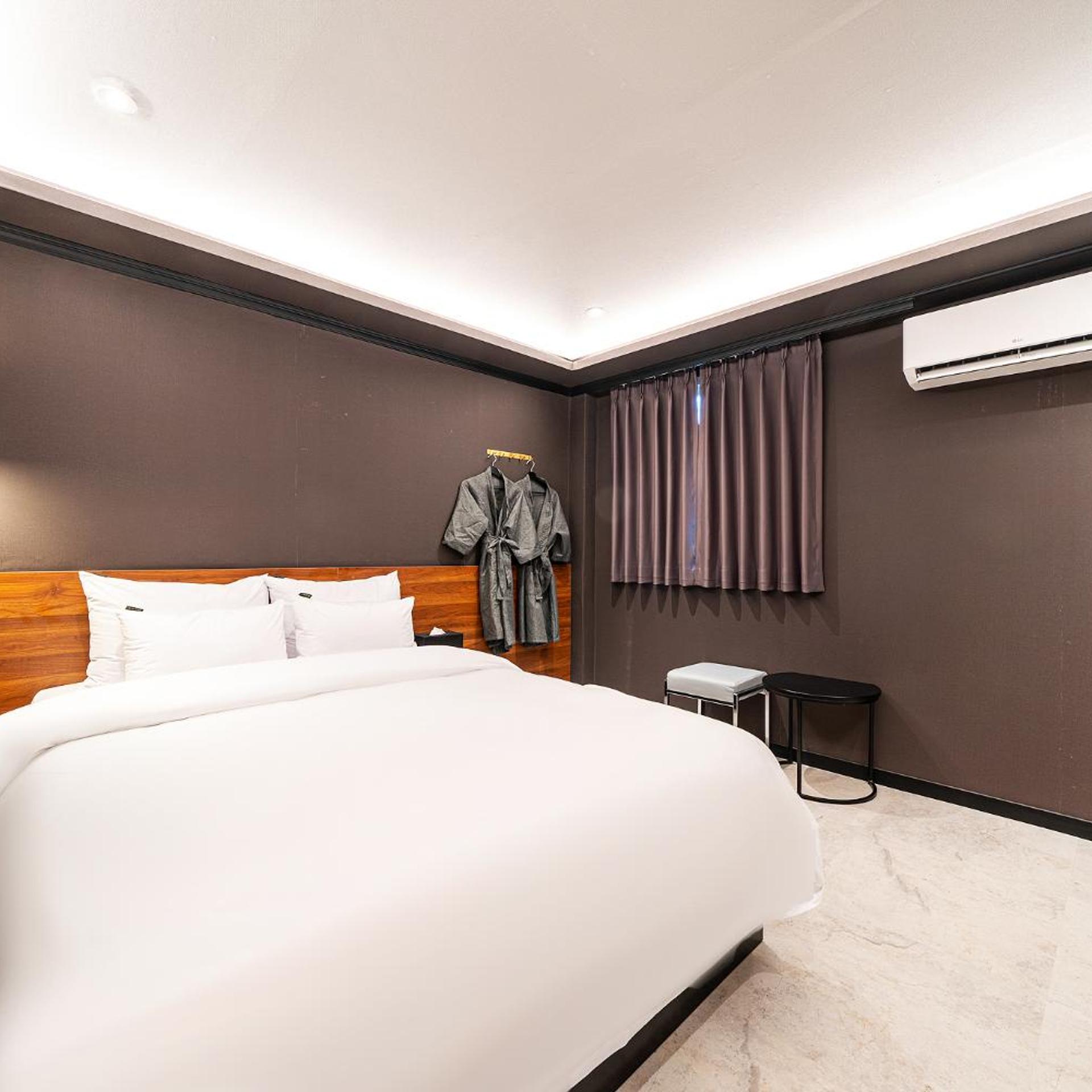 Hotel May Yongsan 15/50