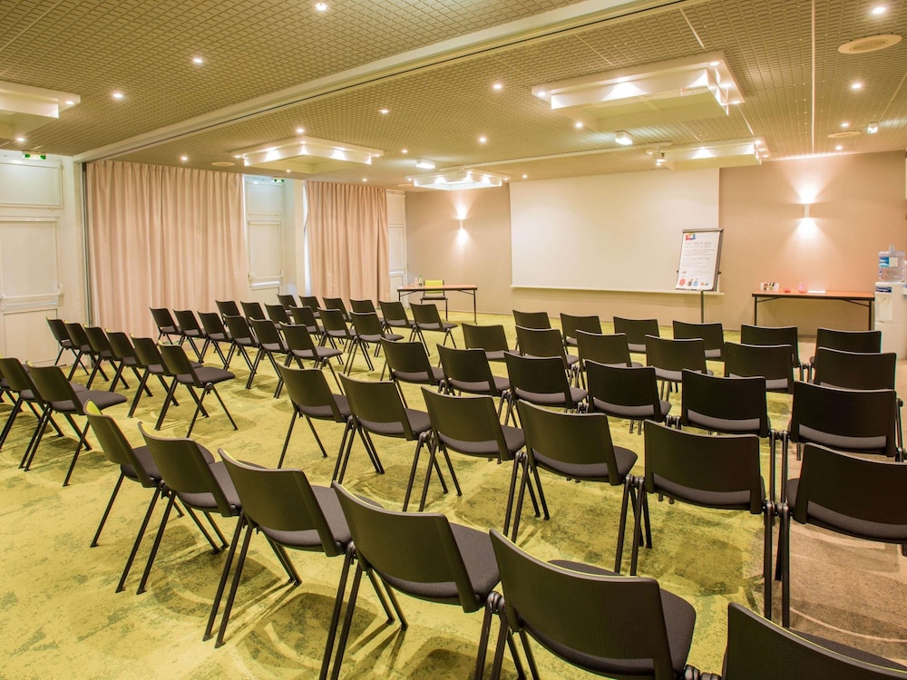 Ibis Styles Tours Sud 63/78