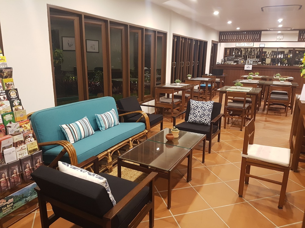 Villa Sanpakoi 48/74