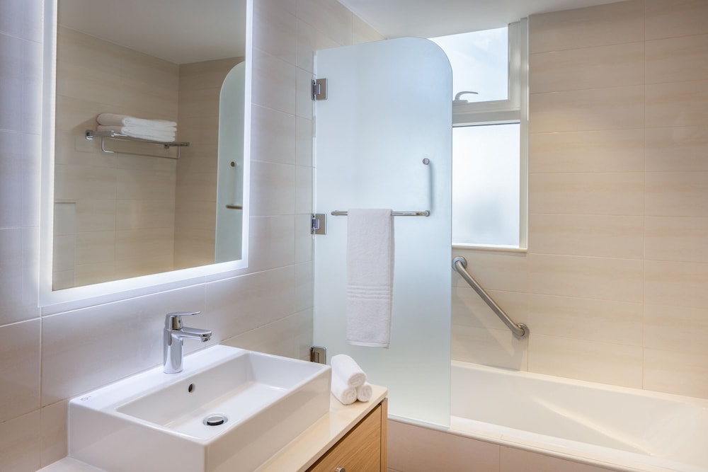 Residence Inn Dammam by Marriott 23/27