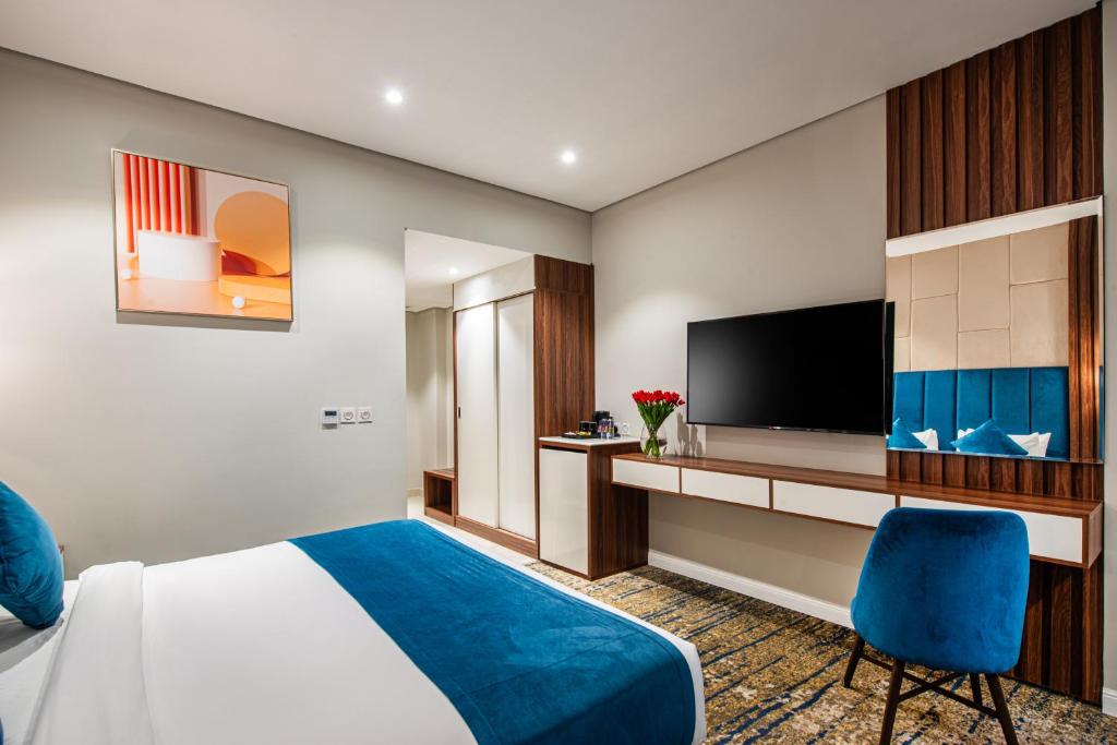 Al Qasr Hotel Suites - Corniche 16/33