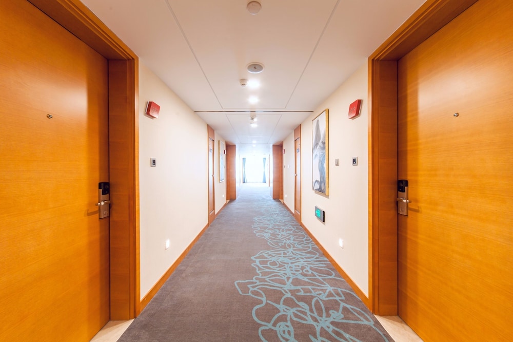 Suisse Place Hotel Residence Cmctaizhou 写真3