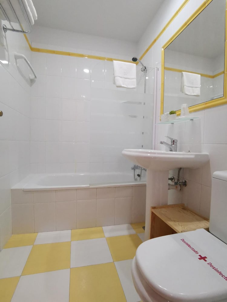 Hotel El Trasgu 6/21