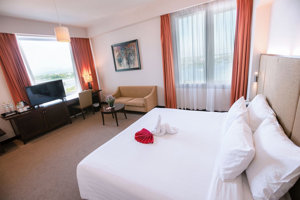 Muong Thanh Hue Hotel 29/74