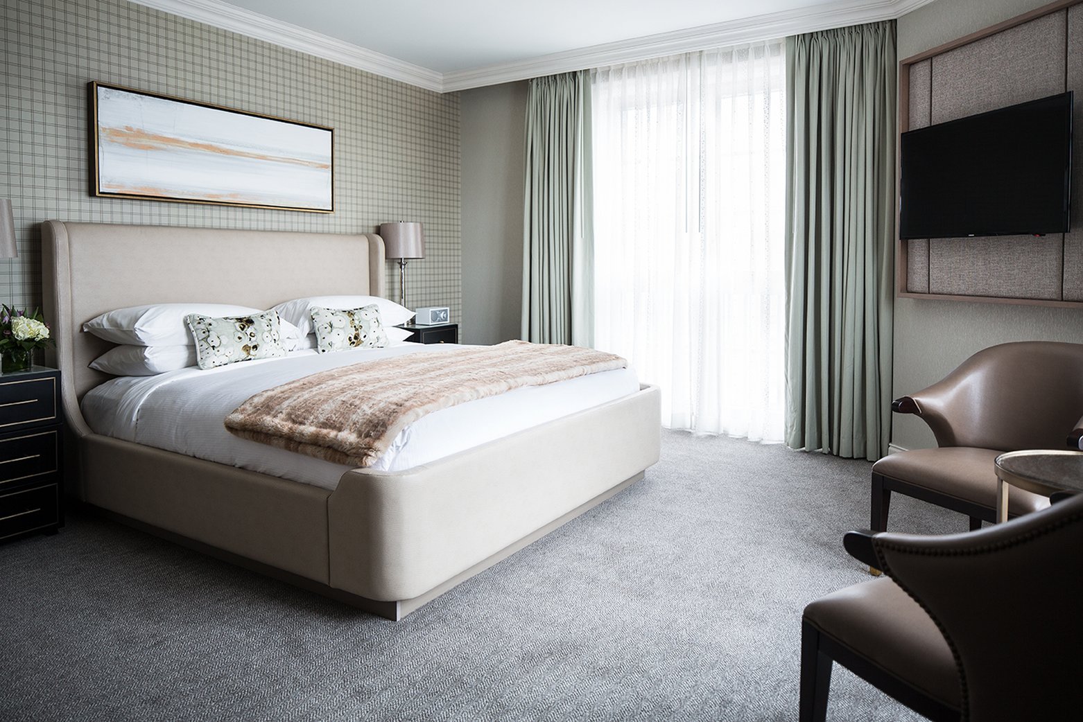 Delamar West Hartford 18/75