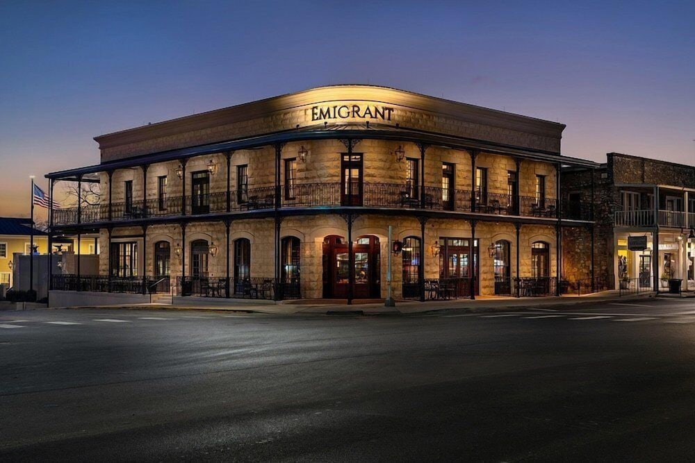 Emigrant Boutique Hotel 1/28