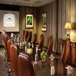 Meadowbrook Inn And Suites 40/45