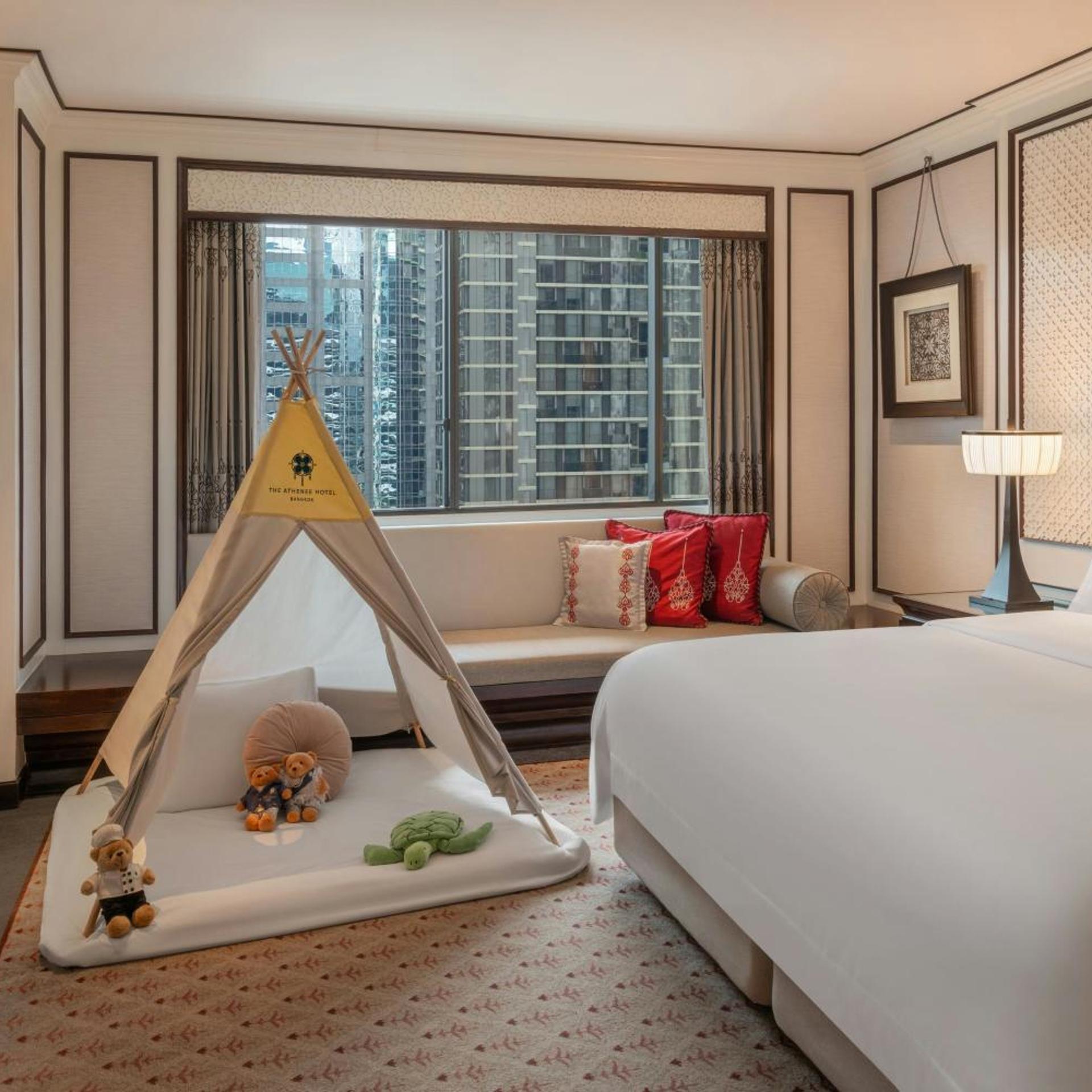 غرفة عائلية بإطلالة على المدينة، THE ATHENEE HOTEL, A LUXURY COLLECTION HOTEL BANGKOK 7/10