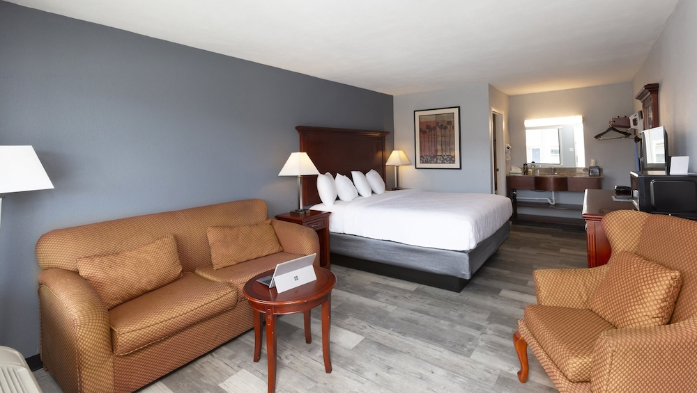 Sunrise Inn Williamstown 26/41