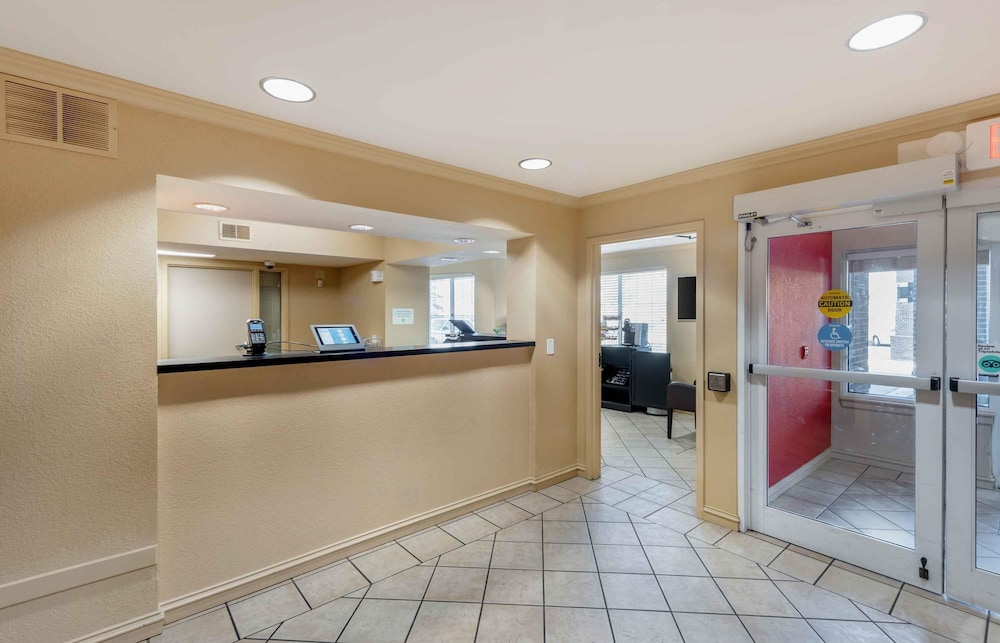 Extended Stay America-Minneapolis-Eden Prairie-Technology Dr 4/53