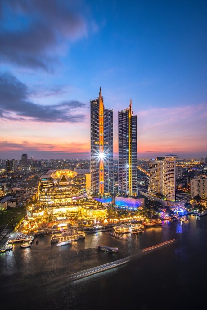Eastin Grand Hotel Sathorn 45/50