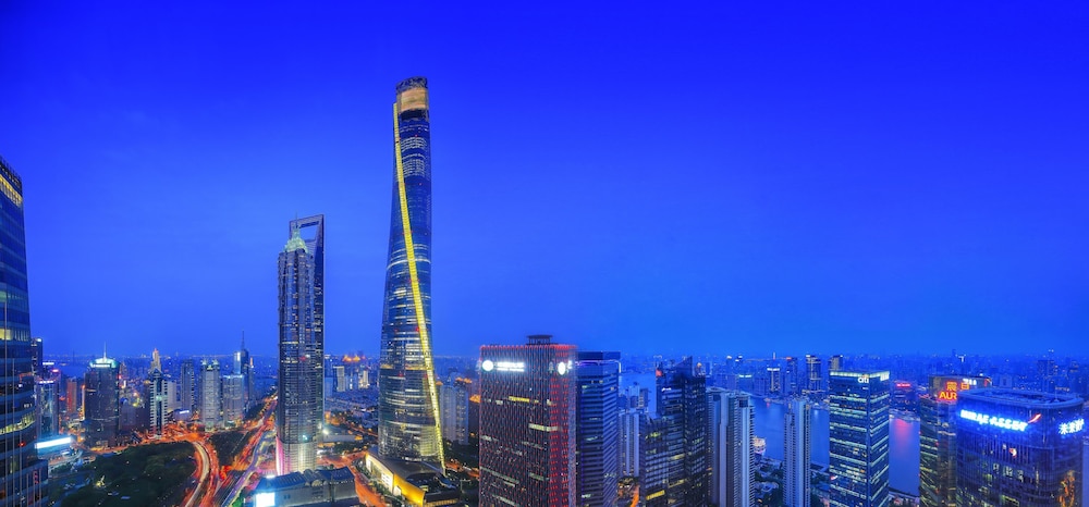 The Ritz Carlton Shanghai Pudong 63/68