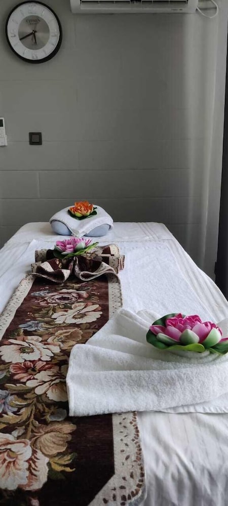 Hotel Omni Residency Baridhara 30/38