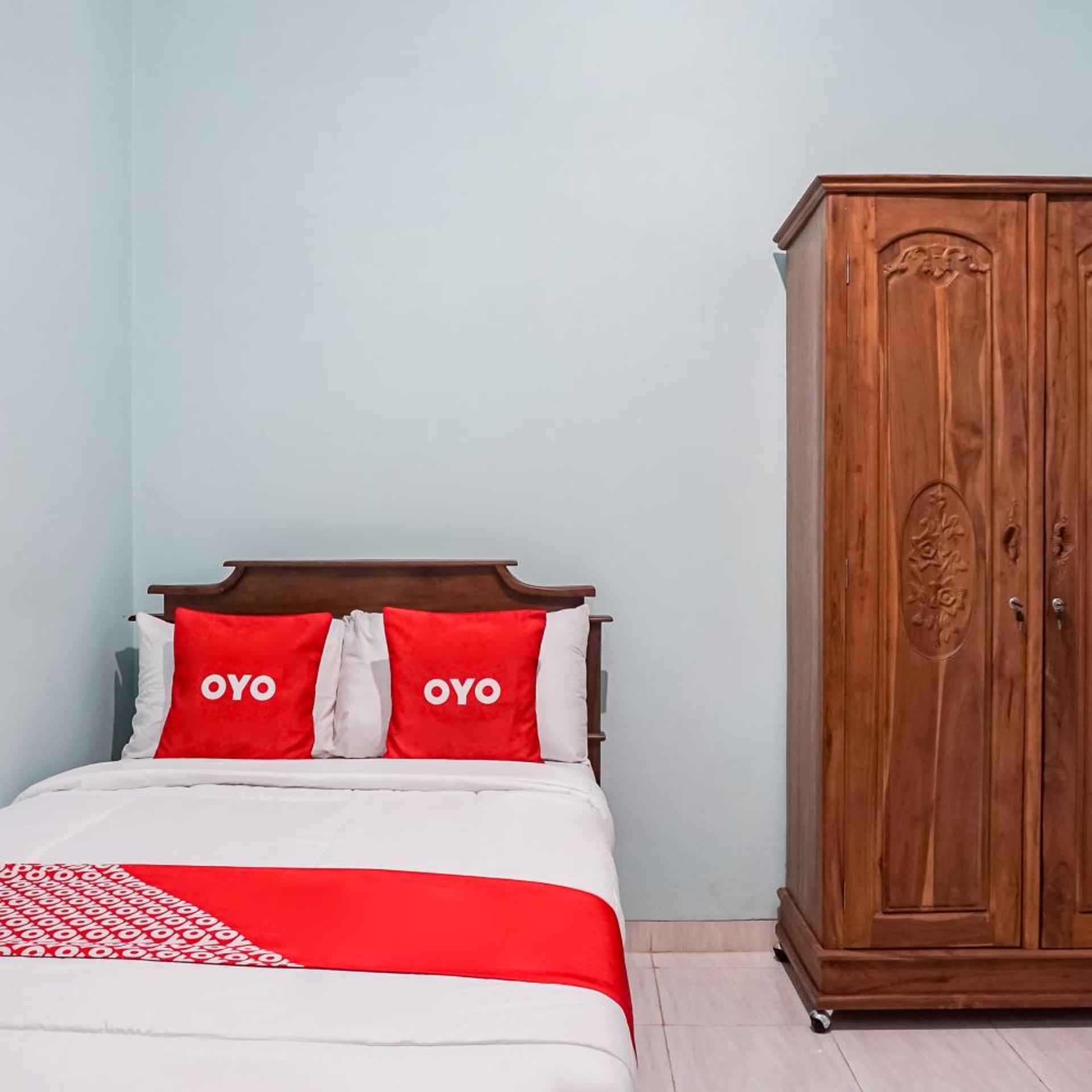 Hotel O Guest House Riharti Syariah 19/43